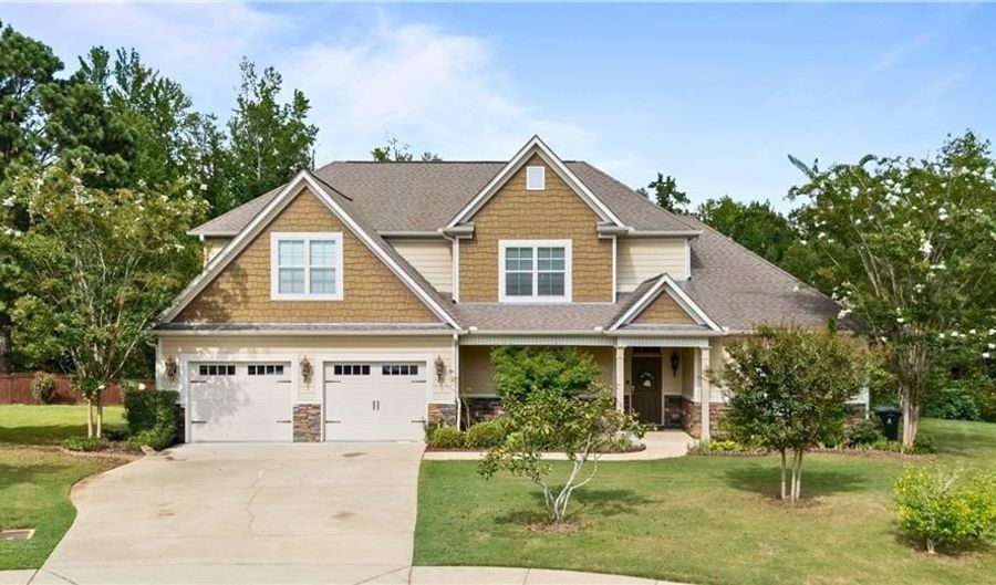 2070 AUTUMN RIDGE Way, Auburn, AL 36879 - 5 Beds, 4 Bath