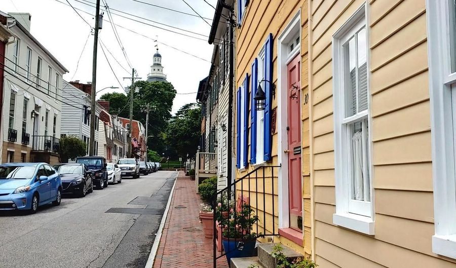 30 CORNHILL St, Annapolis, MD 21401 - 4 Beds, 3 Bath