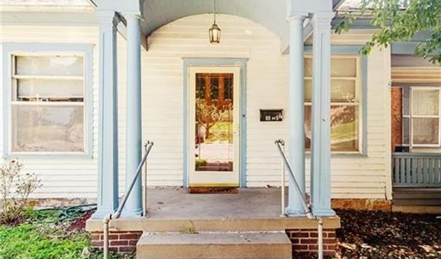 708 N 5th St, Atchison, KS 66002 - 3 Beds, 2 Bath