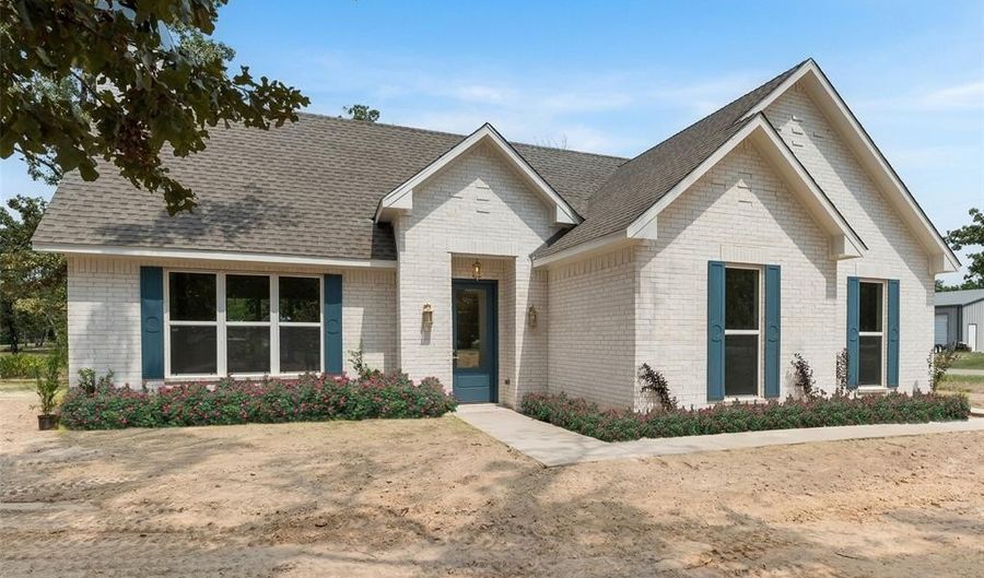 322 RS Co Rd 2340, Alba, TX 75440 - 3 Beds, 2 Bath