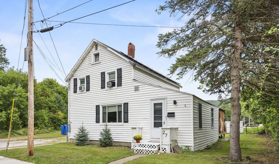 27 Albert St, Adams, MA 01220 - 3 Beds, 1 Bath