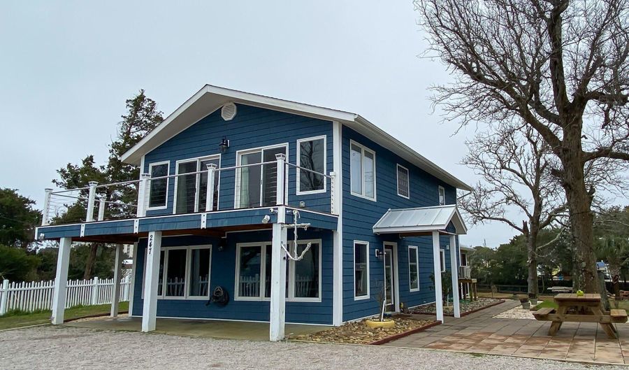 247 Shore Dr, Salter Path, NC 28575 - 3 Beds, 3 Bath