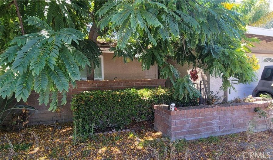 463 S Paseo Serena, Anaheim, CA 92807 - 3 Beds, 2 Bath