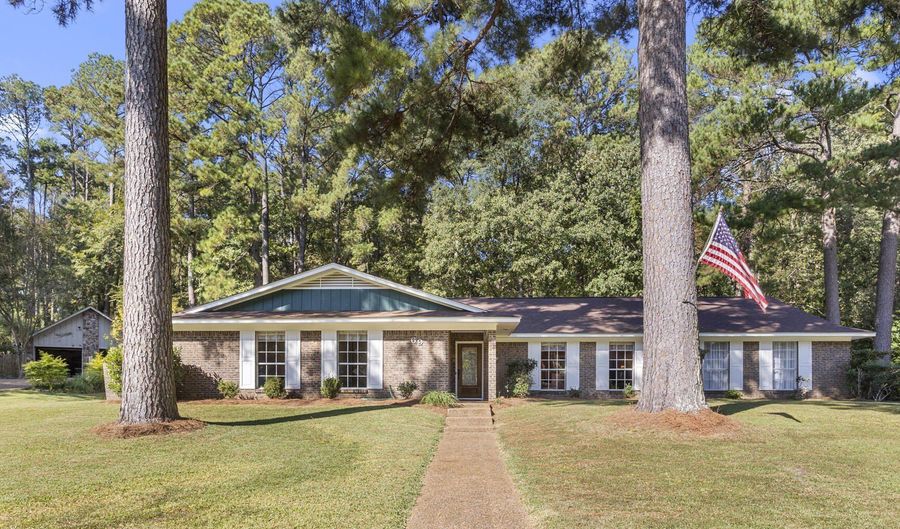 69 Terrapin Dr, Brandon, MS 39042 - 4 Beds, 3 Bath
