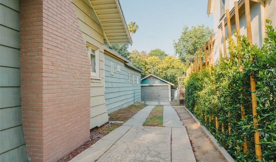 216 Fairview Ave, South Pasadena, CA 91030 - 3 Beds, 1 Bath