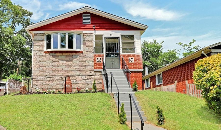 500 47TH Pl NE, Washington, DC 20019 - 4 Beds, 3 Bath