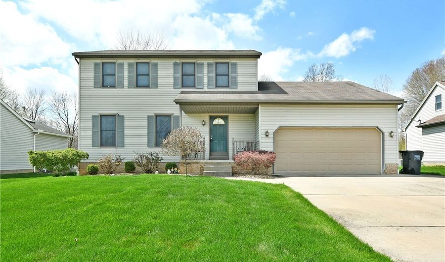 3462 Starwick Dr, Canfield, OH 44406 - 3 Beds, 3 Bath