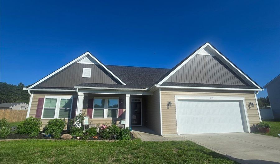 759 Carolina Rd, Aberdeen, NC 28315 - 4 Beds, 3 Bath