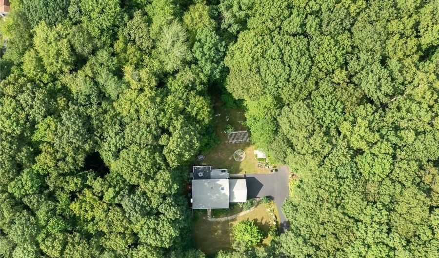 5605 Flat River Rd, Coventry, RI 02827 - 3 Beds, 2 Bath