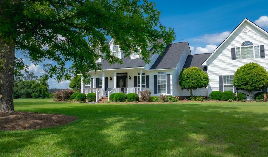 1474 Georgia 203, Alma, GA 31510 - 5 Beds, 3 Bath