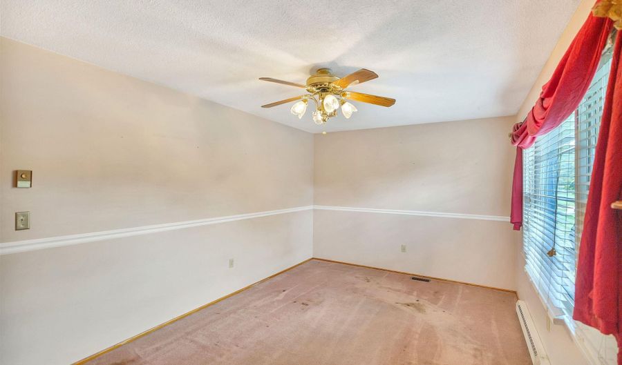 410 Auburn Ave, Anderson, SC 29626 - 3 Beds, 2 Bath