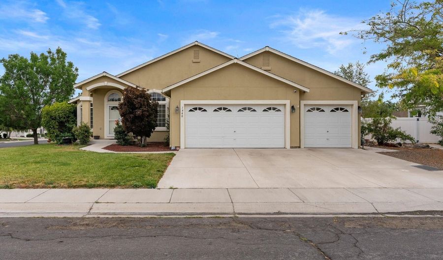 1940 Four Iron Ct, Fernley, NV 89408 - 3 Beds, 2 Bath