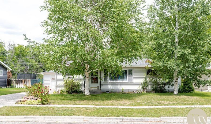 2625 Wyoming Ave, Billings, MT 59102 - 4 Beds, 1 Bath