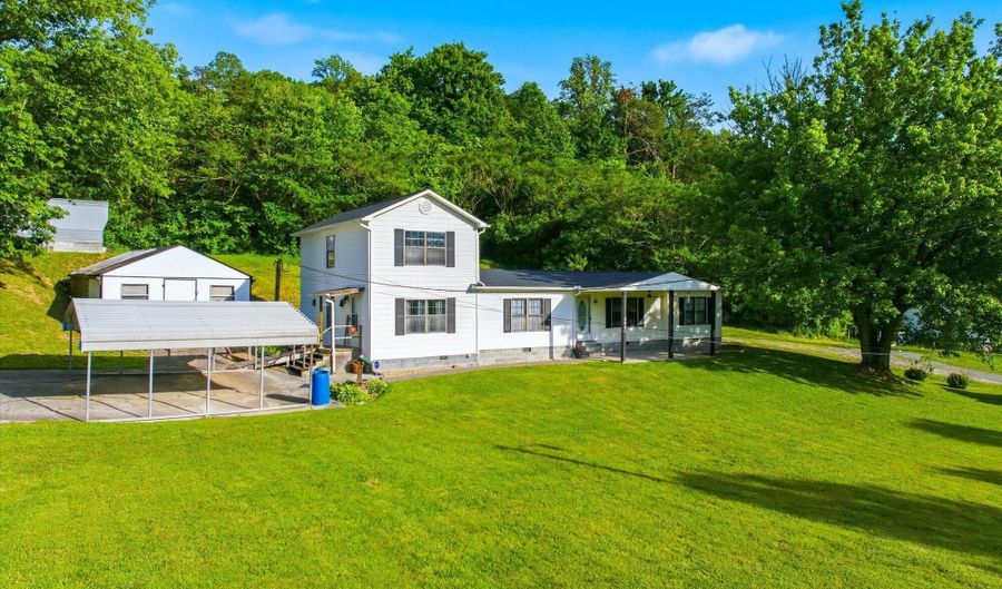 2641 2635 Highway 61 W, Andersonville, TN 37705 - 4 Beds, 2 Bath