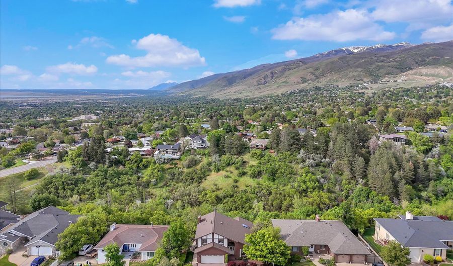 905 E MILLSTREAM, Bountiful, UT 84010 - 4 Beds, 2 Bath