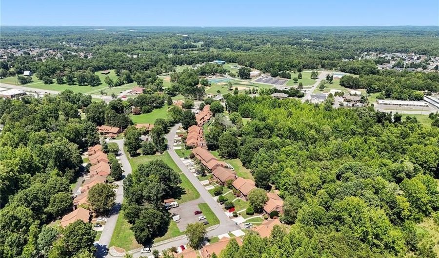 5214 Creekwood Dr, Archdale, NC 27263 - 3 Beds, 3 Bath