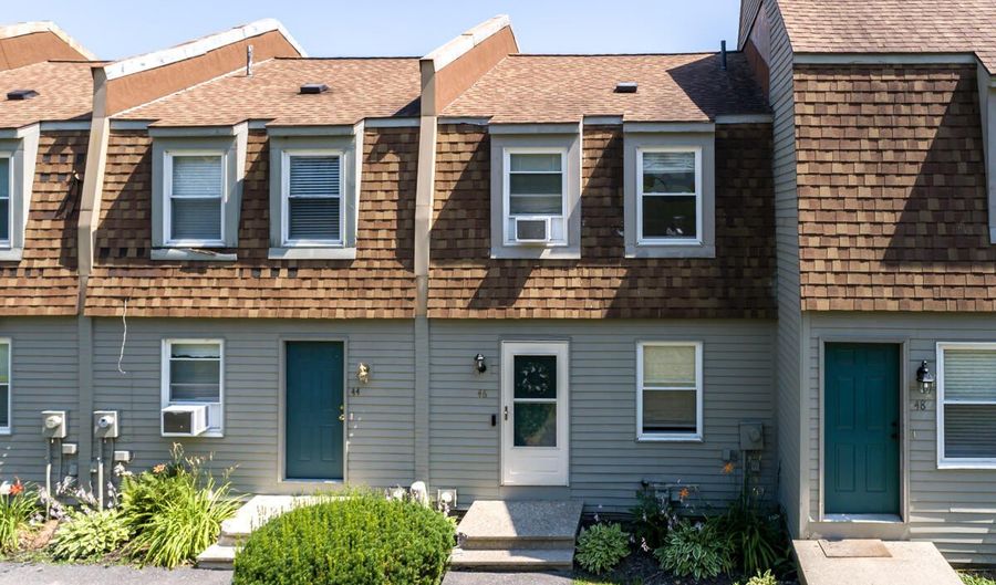 46 Broadview Ave, Auburn, ME 04210 - 2 Beds, 2 Bath