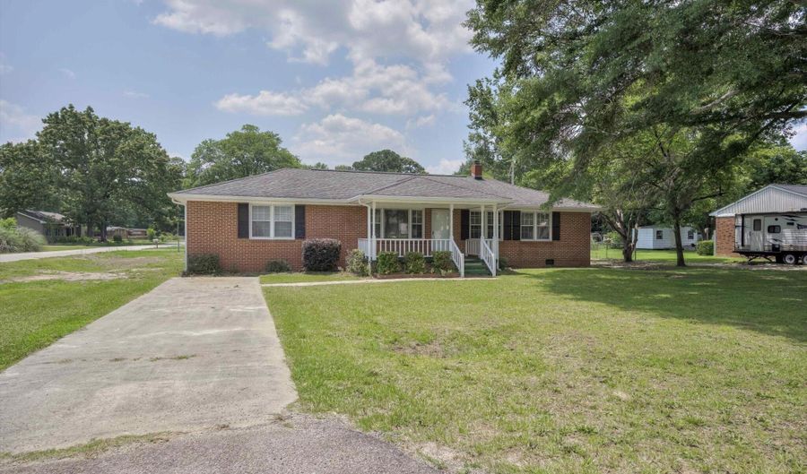 417 Old Airport Rd, Aiken, SC 29801 - 2 Beds, 1 Bath