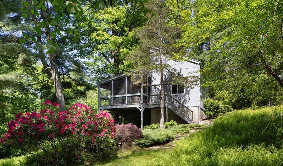 170 Dibble Hill Rd, Cornwall, CT 06796 - 4 Beds, 3 Bath