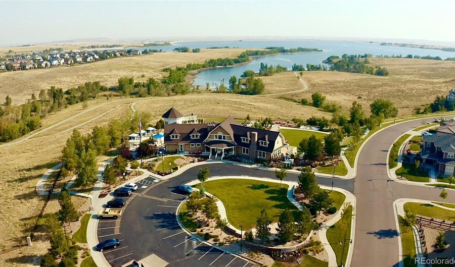 27430 E Lakeview Dr, Aurora, CO 80016 - 4 Beds, 4 Bath