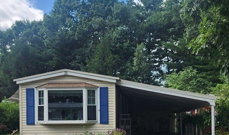281 Chauncey Walker St Avenue A 26, Belchertown, MA 01007 - 2 Beds, 1 Bath