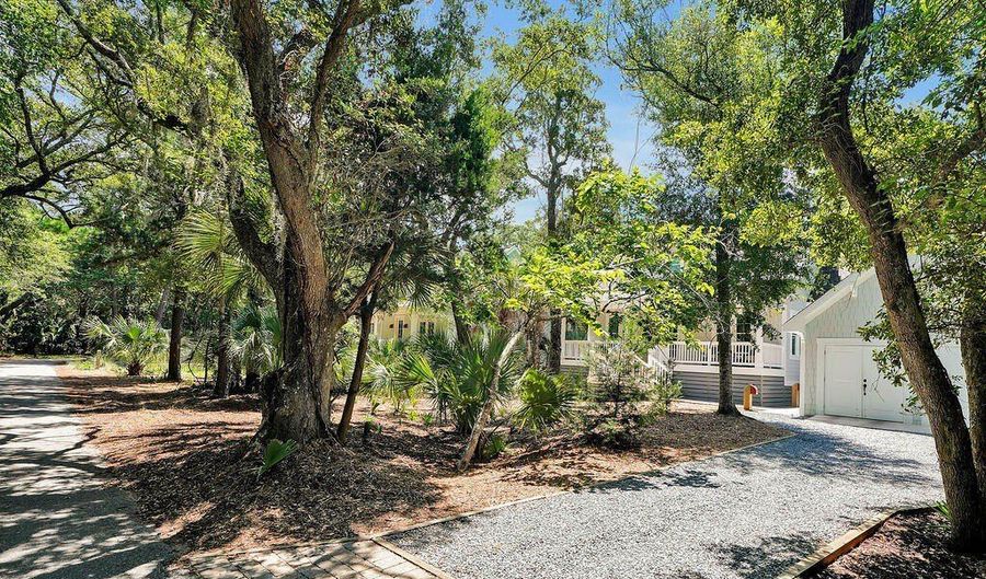 14 Fort Holmes Trl A, Bald Head Island, NC 28461 - 4 Beds, 4 Bath