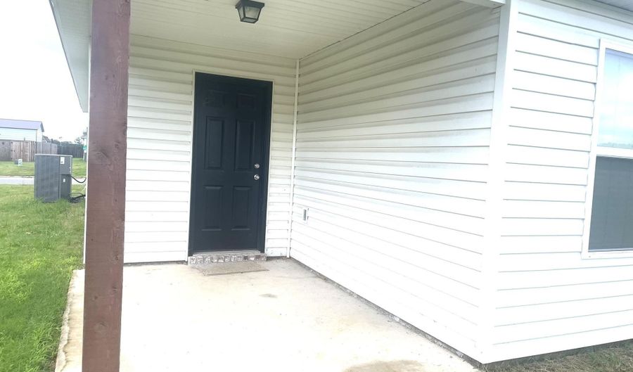 128 Sunland Dr, Beebe, AR 72012 - 3 Beds, 2 Bath