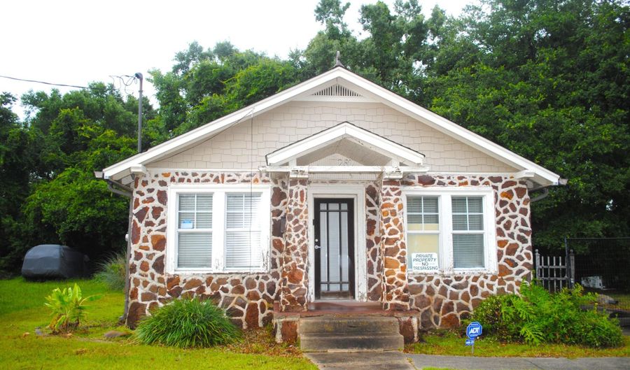 280 Porter Ave, Biloxi, MS 39530 2 Beds, 1 Bath, Single Family