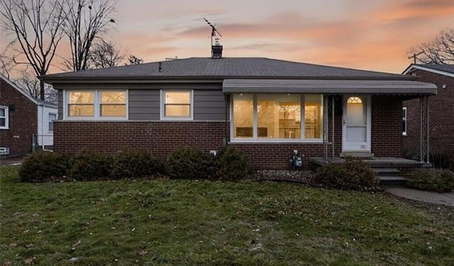8664 Louise Ave, Allen Park, MI 48101 - 4 Beds, 2 Bath