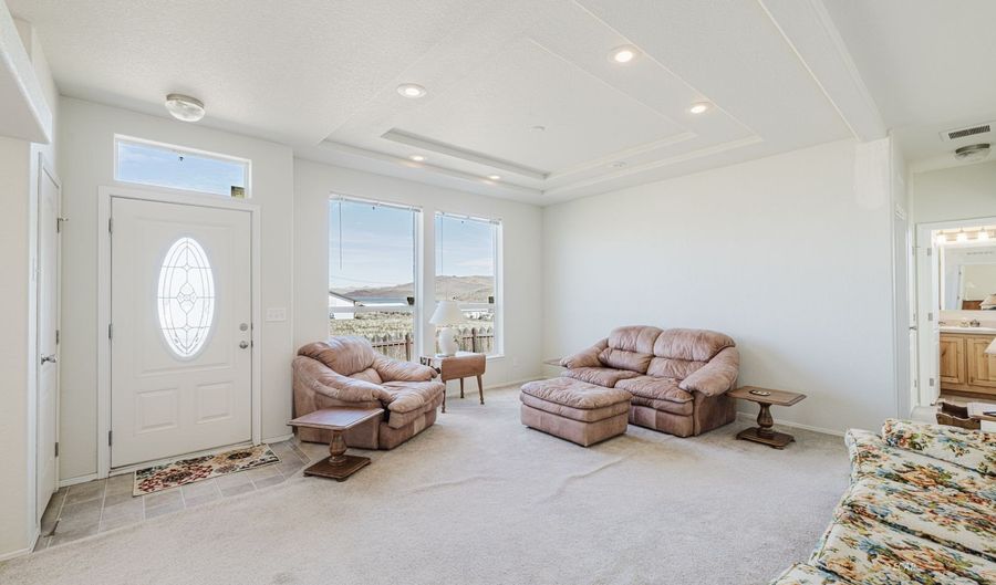 418 Cinnabar Ave, Elko, NV 89801 - 3 Beds, 2 Bath