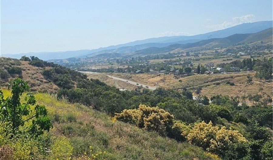 Sierra Highway, Agua Dulce, CA 91350 - 0 Beds, 0 Bath