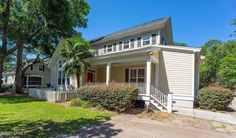 23 Crows Nest Ave 4, Beaufort, SC 29907 - 3 Beds, 3 Bath