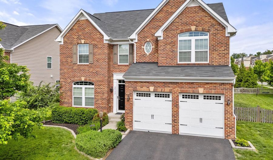 25792 RACING SUN Dr, Aldie, VA 20105 - 5 Beds, 6 Bath