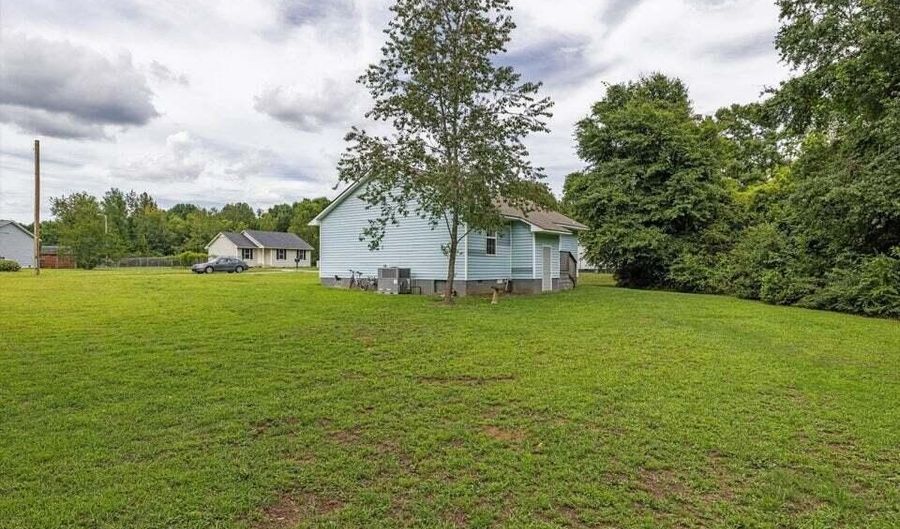 141 Zenith Dr, Beech Island, SC 29842 - 3 Beds, 1 Bath