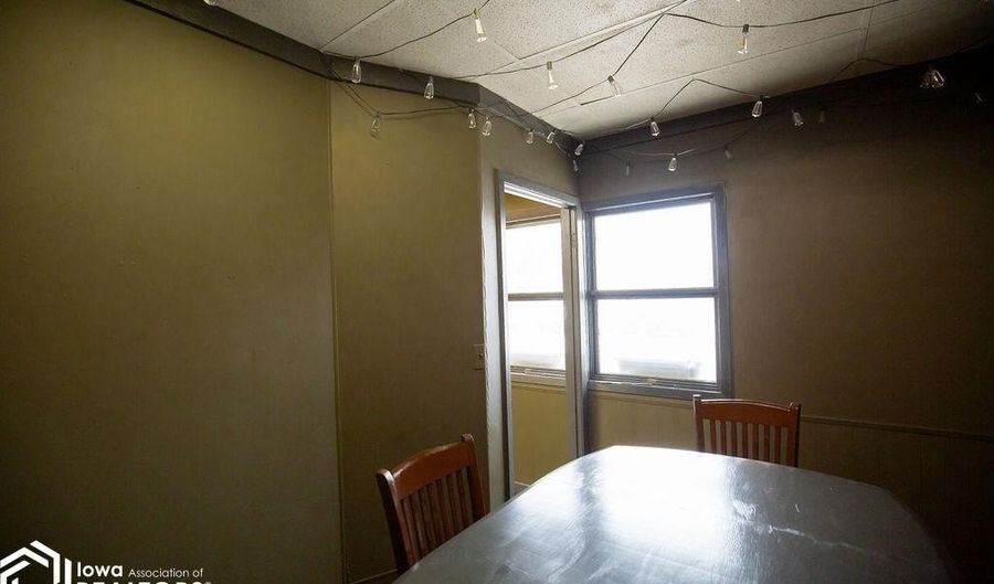 4 E Call St, Algona, IA 50511 - 0 Beds, 0 Bath