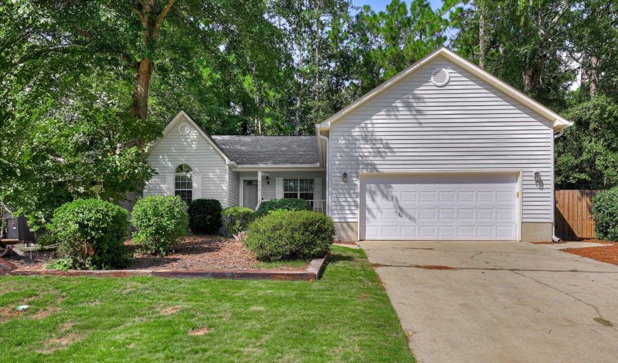 206 Dunovant Ct, Aiken, SC 29803 - 3 Beds, 2 Bath