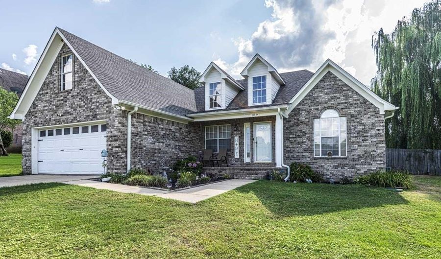 189 COTTON FALL, Atoka, TN 38004 - 3 Beds, 2 Bath