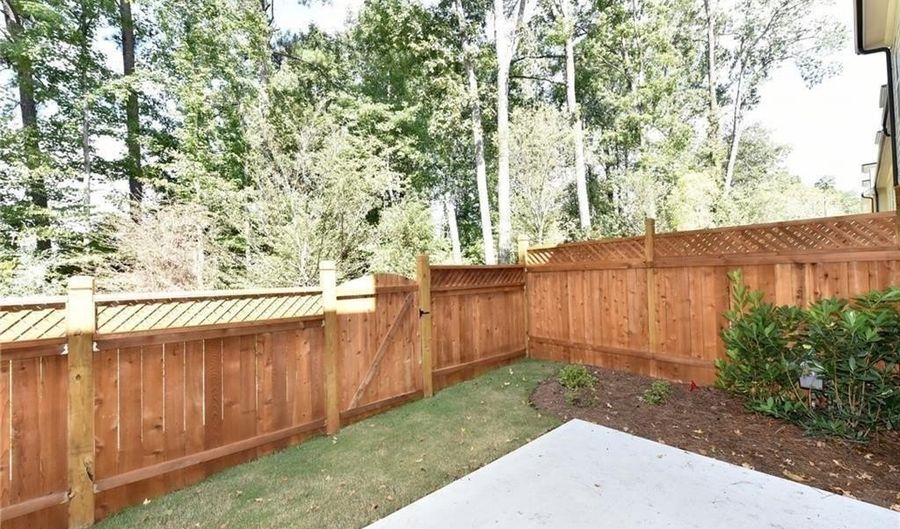 5224 Cresslyn Rdg, Alpharetta, GA 30005 - 4 Beds, 4 Bath