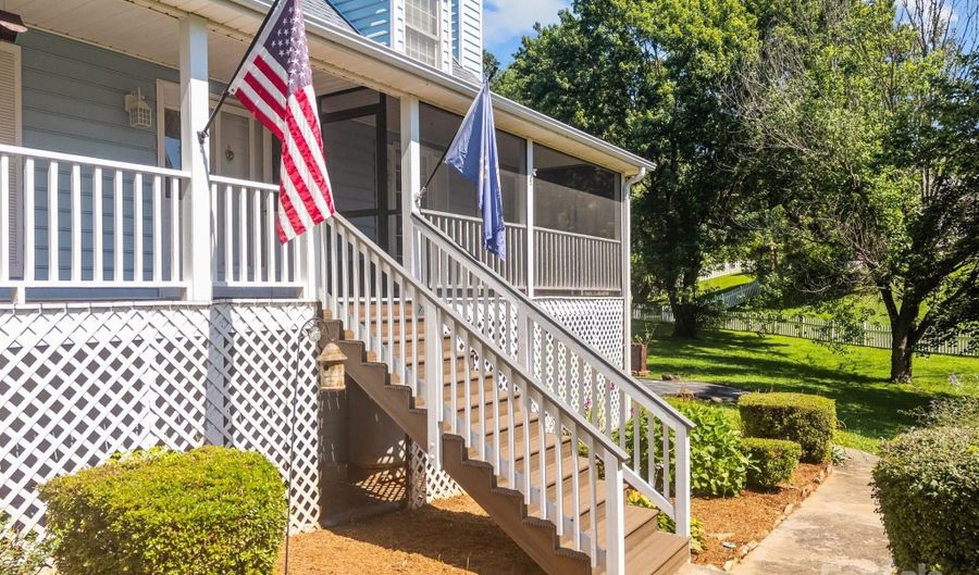 210 Meadow Run Ext, Asheville, NC 28806 - 3 Beds, 3 Bath