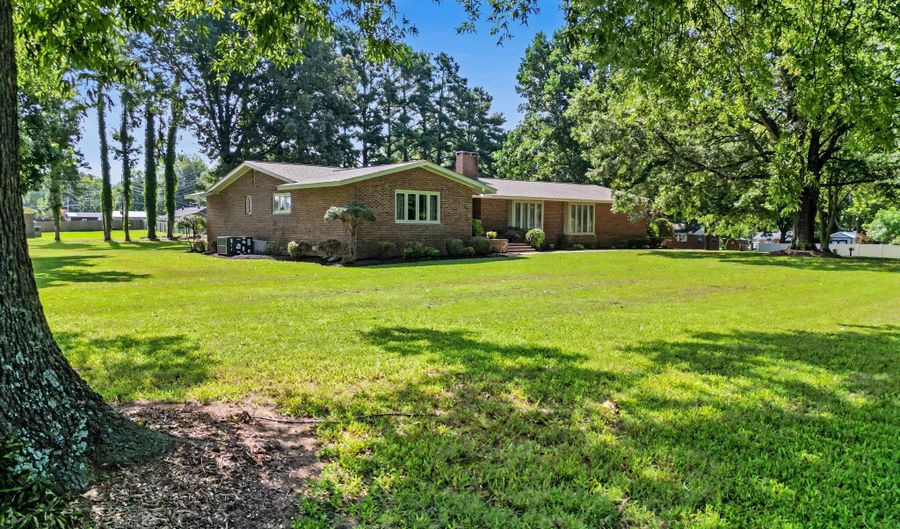 1172 Belle Meade Rd, Bells, TN 38006 - 4 Beds, 2 Bath