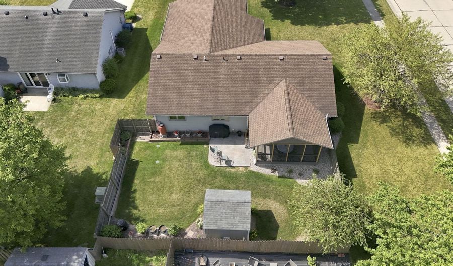 1004 Elm St, Auburn, IN 46706 - 3 Beds, 3 Bath