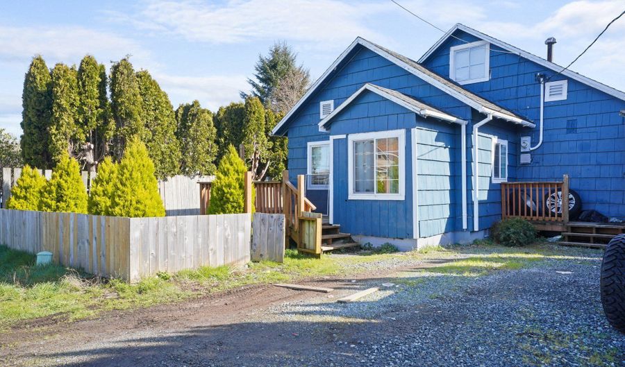92367 E Rd, Astoria, OR 97103 - 3 Beds, 1 Bath
