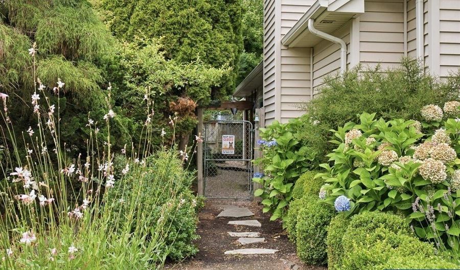 1139 Morse Ln SW, Albany, OR 97321 - 3 Beds, 2 Bath