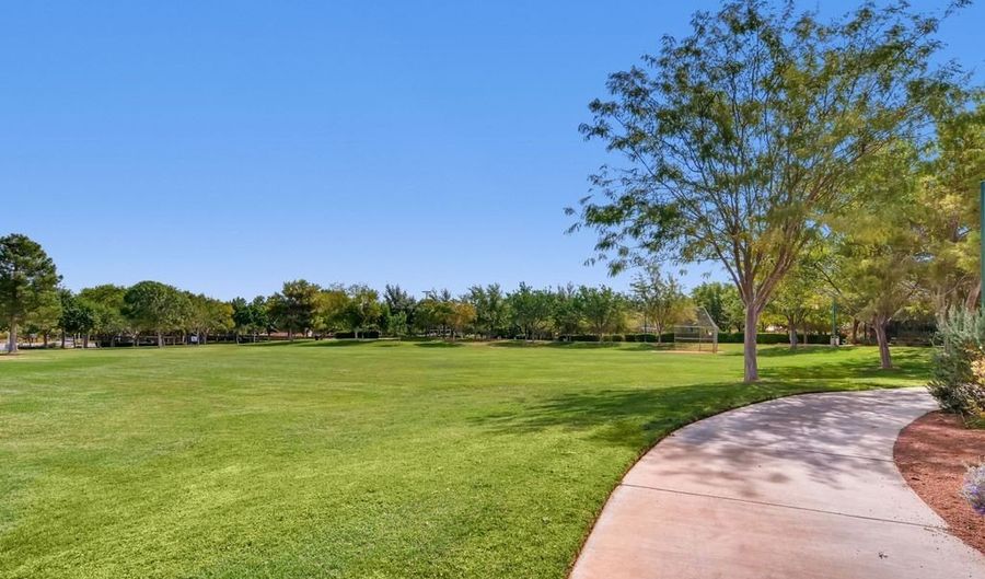 267 McNerney Dr, Henderson, NV 89012 - 4 Beds, 3 Bath