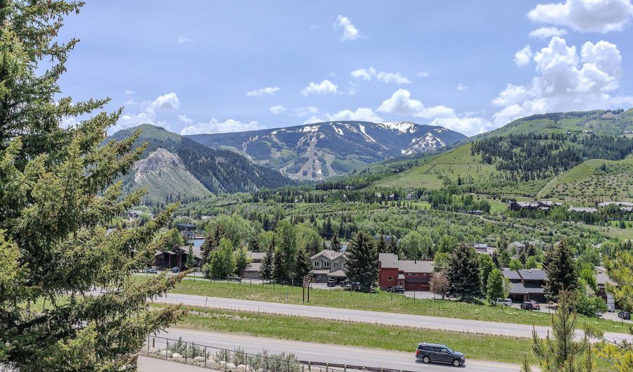 600 Nottingham Rd 8, Avon, CO 81620 - 3 Beds, 2 Bath