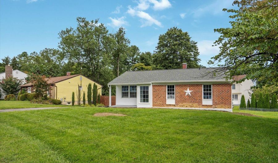 404 CROCKER St, Bel Air, MD 21014 - 3 Beds, 2 Bath