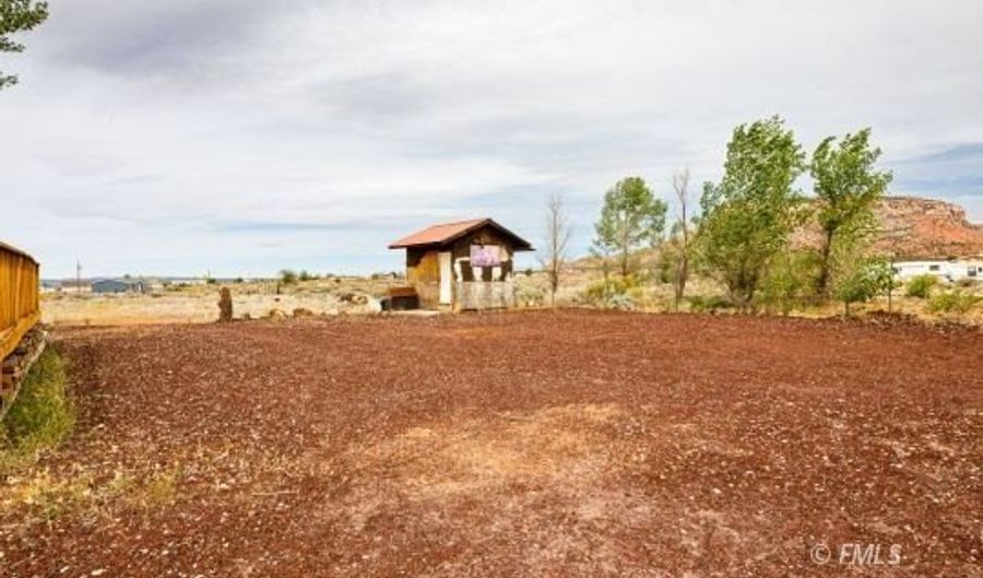 2585 Vermillion Rd, Colorado City, AZ 86022 - 3 Beds, 2 Bath