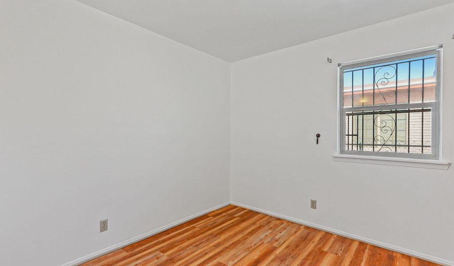5824 Mainzer Ave, El Paso, TX 79905 - 3 Beds, 2 Bath