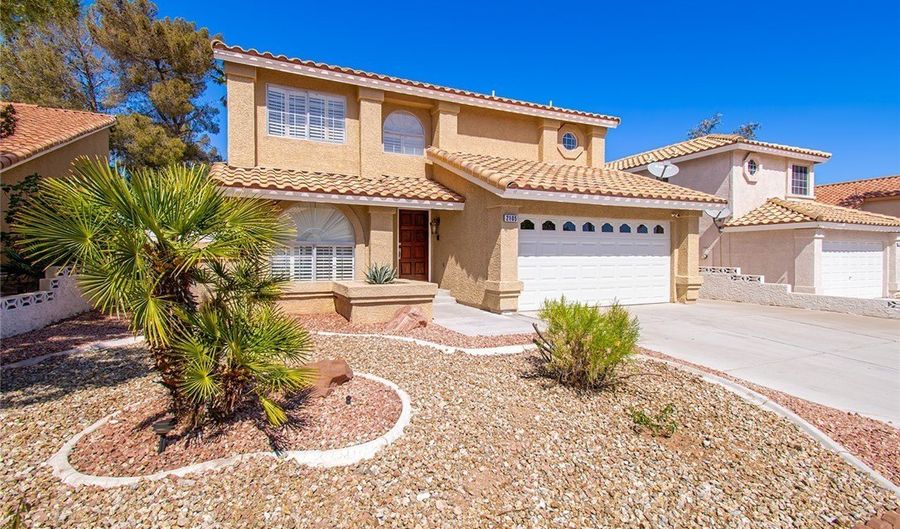 2105 Harbor Cliff Dr, Las Vegas, NV 89128 - 4 Beds, 3 Bath