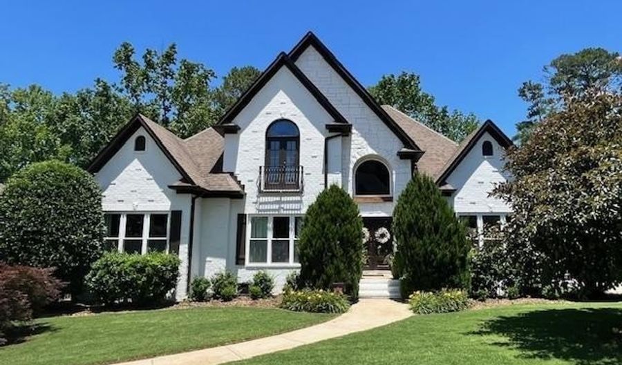 137 RED BAY Dr, Alabaster, AL 35007 - 5 Beds, 5 Bath